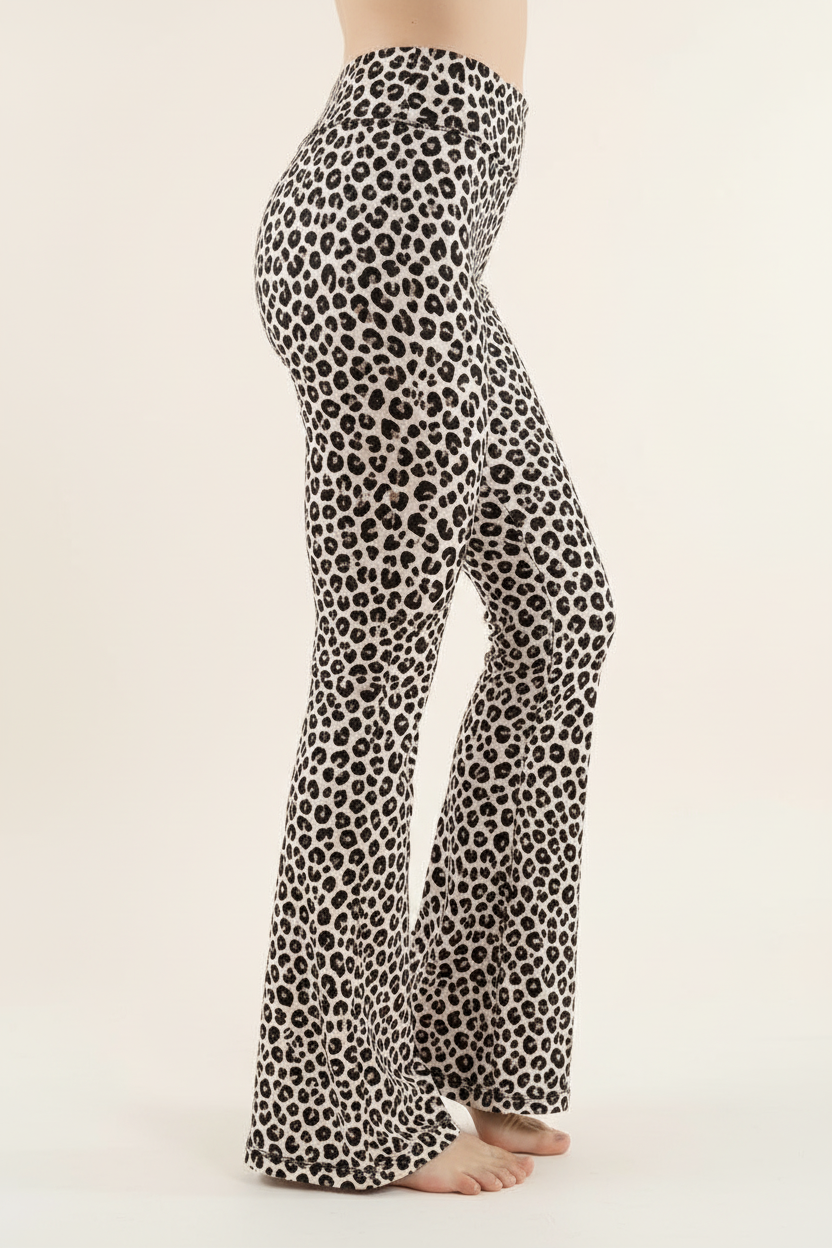 Schlagerhose French Terry Leopard