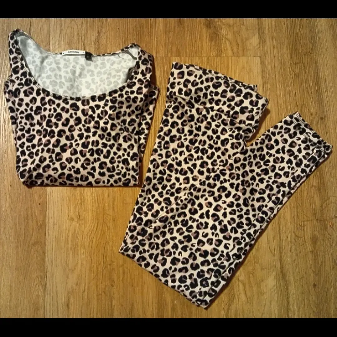 LIMITED EDITION Leopard Set – Leggings & Oberteil